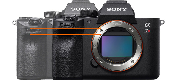 sony a7r4-grip_space_001