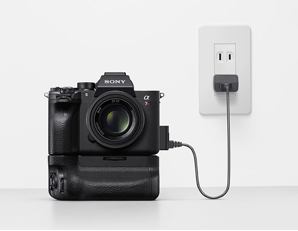 sony a7r4-usb_charging